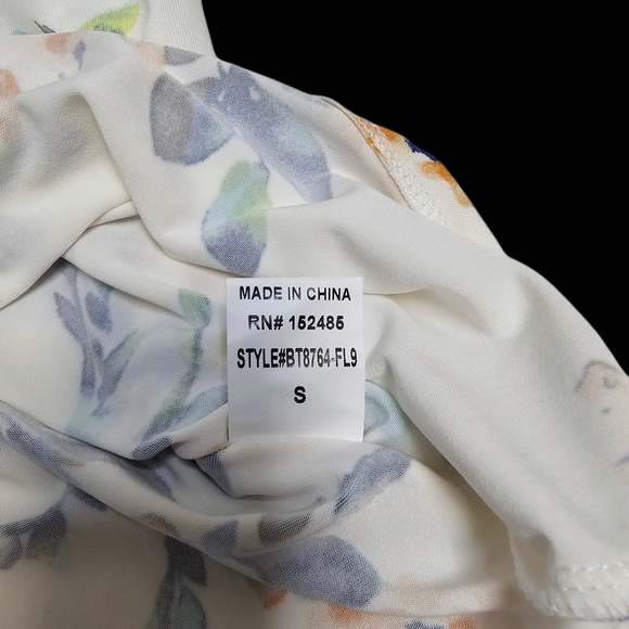 NWT PapermoonBasima Back Detail Knit Top size Small - Picture 9 of 10